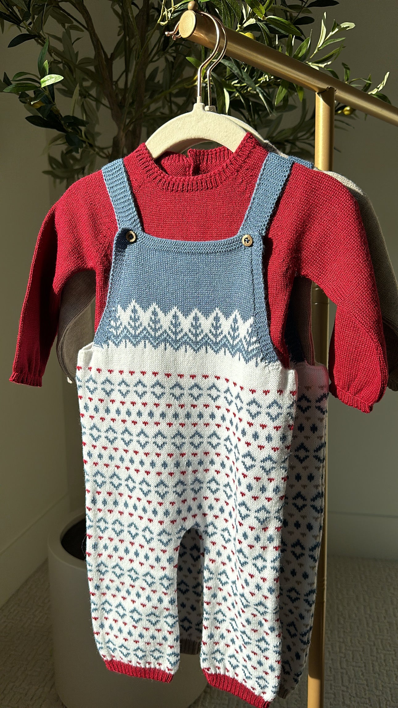 hand knitted 2-piece overall outfit for little boys in holiday pattern